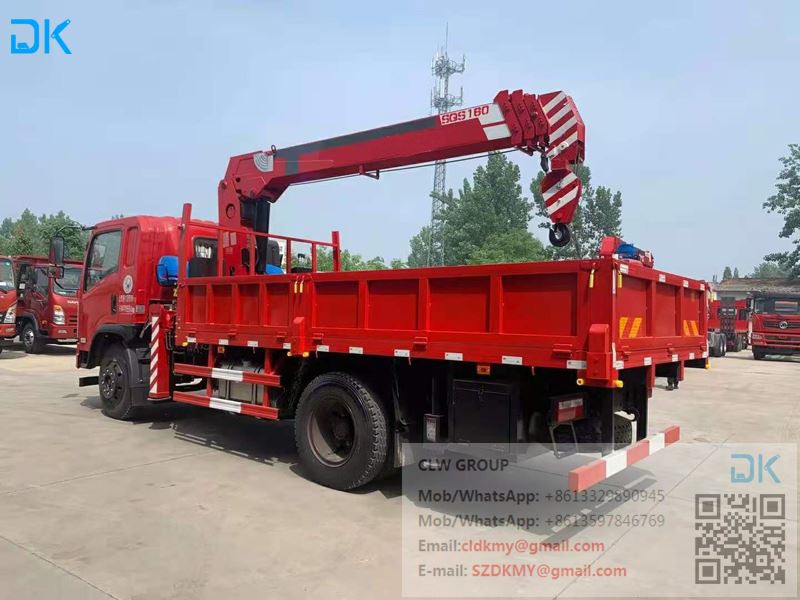 truck-mounted crane 4